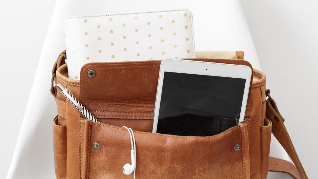 Let's take a spin on the traditional “top episodes of the year” by looking at a few favorite EdTech tips from Easy EdTech Podcast guests.